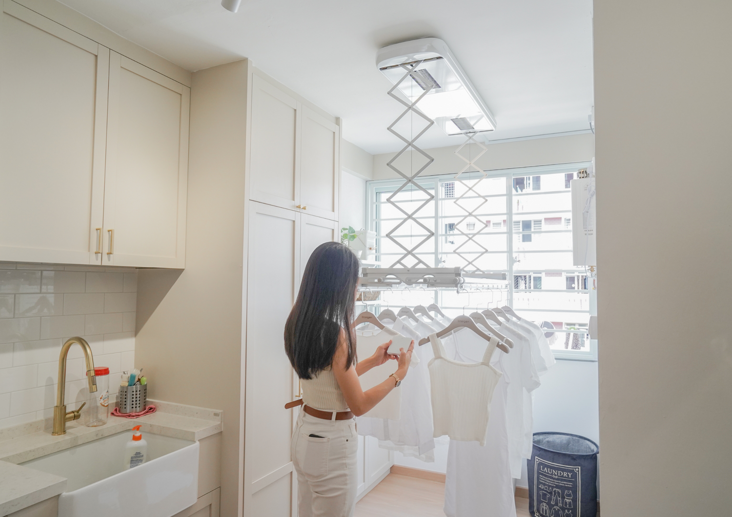 4 Benefits Of An Automated Laundry Rack